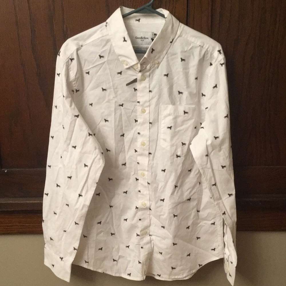 Goodfellow & Co standard button down